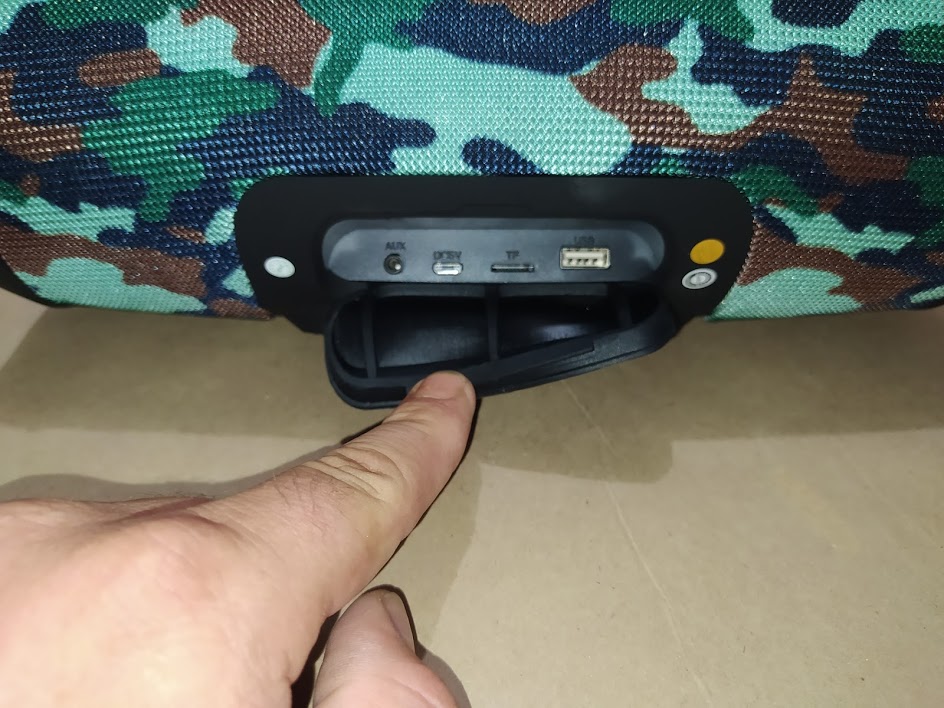 Caixa de Som Boombox Bluetooth 40W Portátil | Som Potente, Rádio FM e Bateria 10h - Imagem 6